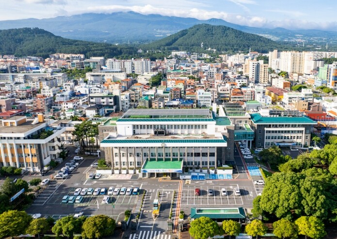 제주도, 말사육 농가에 특별융자 지원...