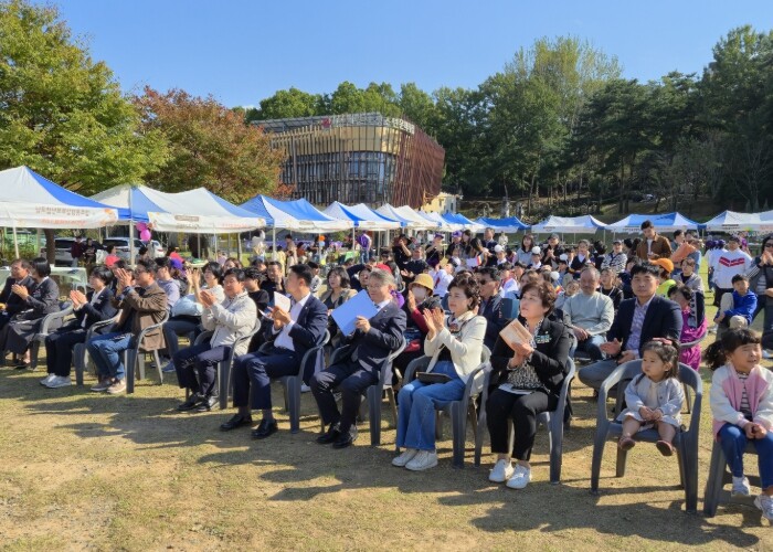 광주광역시 광산구, 마을이 학교가 되...