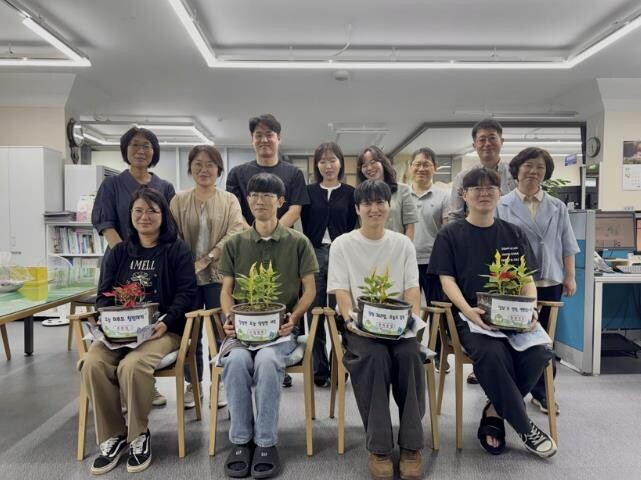 산청군, 청렴마음 담은 꽃길 가꾸기 ...