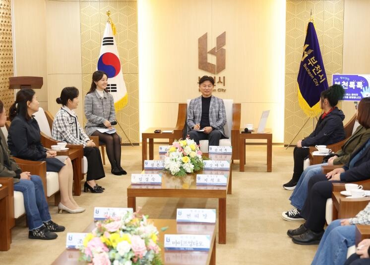 조용익 부천시장, 재능나눔 시민과 대...