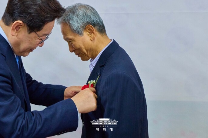 이재명 대통령, 박병기 선생님 및 삼...